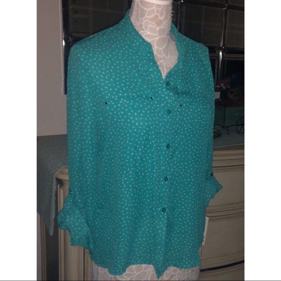 Spring Green Blouse NWT - Picture 7 of 9